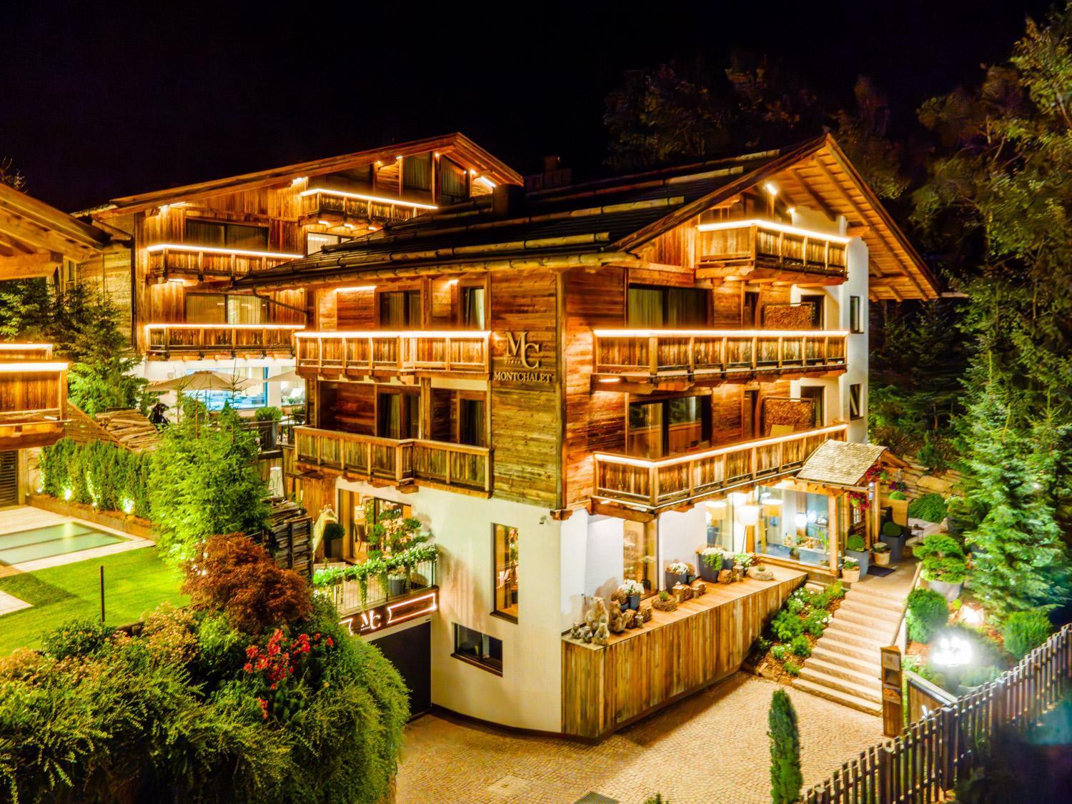 Hotel Montchalet Ortisei Esterno foto